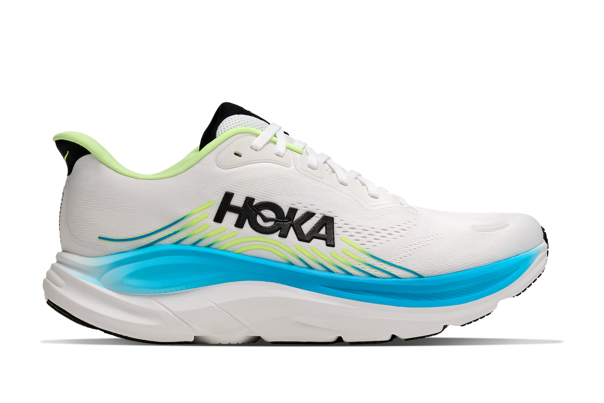 「HOKAの新作ランニングシューズ『CLIFTON PRO』『CLIFTON 11』が同時期に登場！」の画像