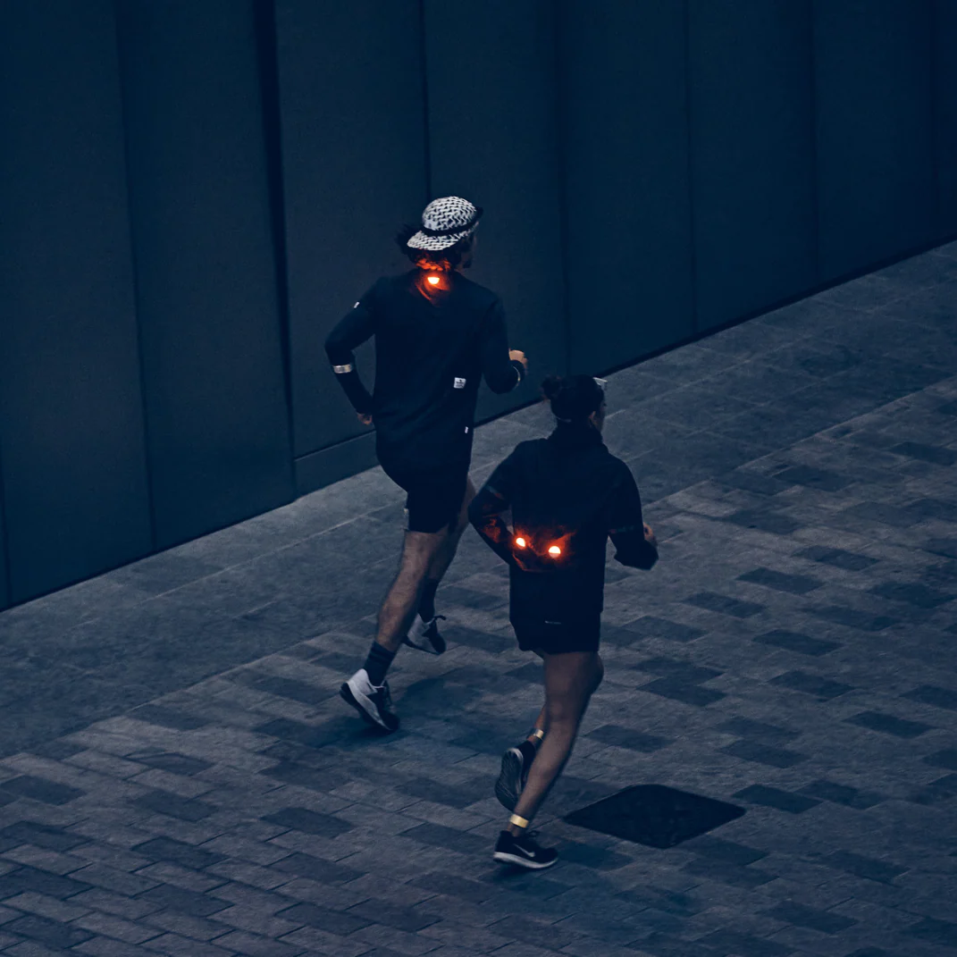 「【2026夏】夜ランにおすすめ！暗い道で役立つアイテム6選｜Runtrip Store」の画像
