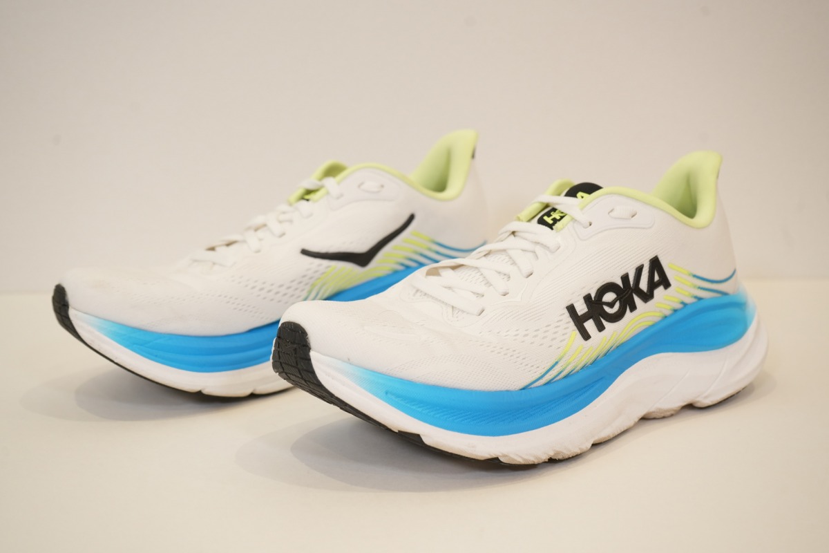 「HOKAの代名詞的シューズが進化した!『CLIFTON 11』に“原点回帰した”とシューズアドバイザーが評価」の画像