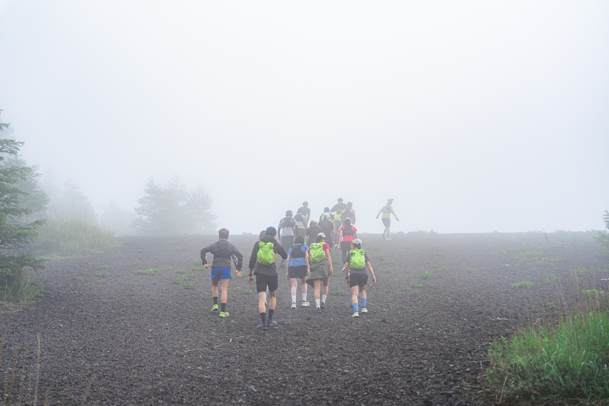 「新緑深まる軽井沢で、はじめてのトレイルへ。1泊2日の合宿「FIRST TRAIL TRIP」をレポート」の画像