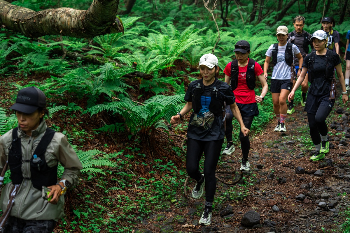 「新緑深まる軽井沢で、はじめてのトレイルへ。1泊2日の合宿「FIRST TRAIL TRIP」をレポート」の画像