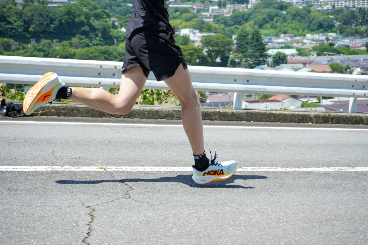 「真夏の箱根に1,400人!『CLIFTON PRO』で激坂に挑んだ「HOKA LIMIT BREAK HAKONE」レポート」の画像