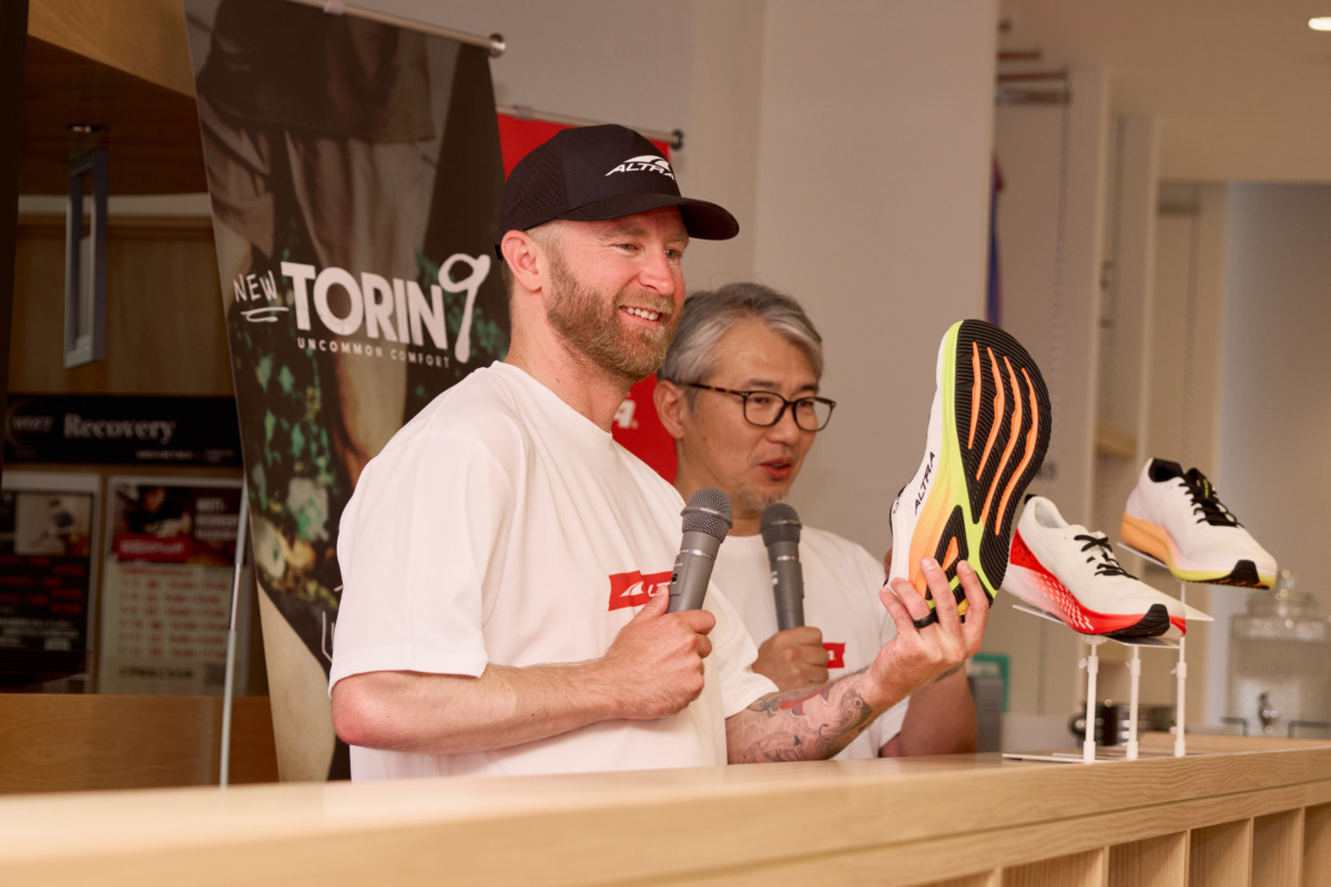 「アルトラ新作『TORIN 9』発表。創業者が2年ぶり来日で語った“ゼロドロップ”の哲学」の画像