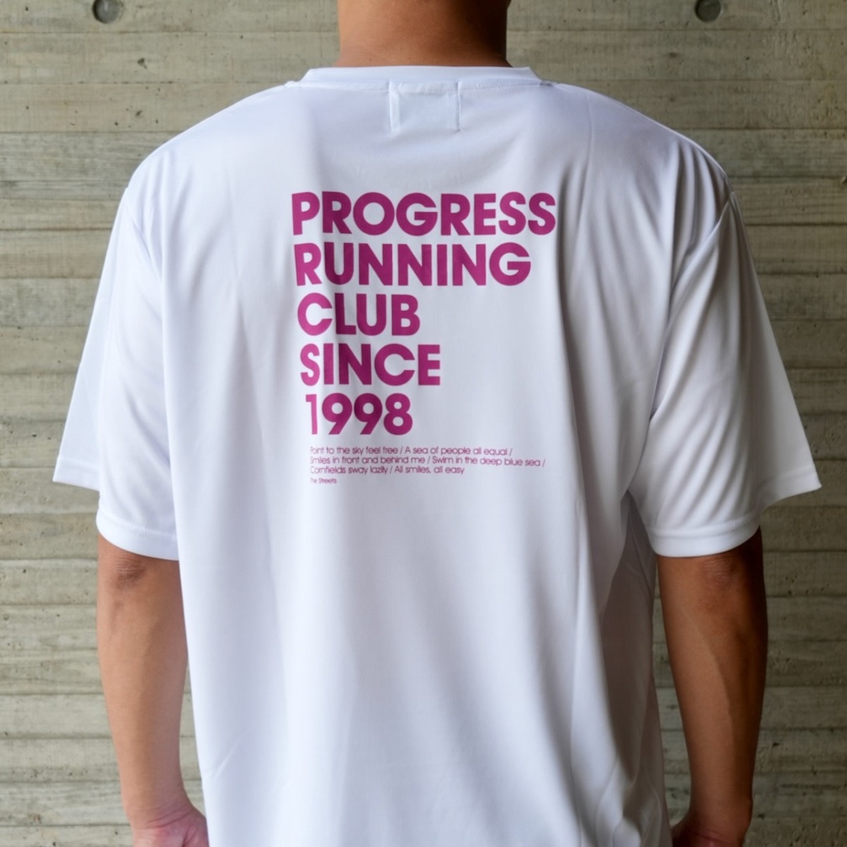 「夏のランニングで大活躍!Runtripがランナーにおすすめしたいトップス11選」の画像