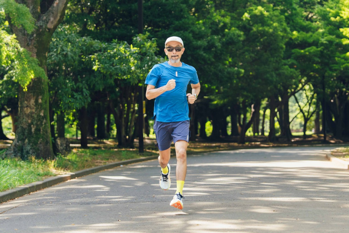 「HOKA新作『CLIFTON PRO』はシューズアドバイザーも太鼓判の走り心地」の画像