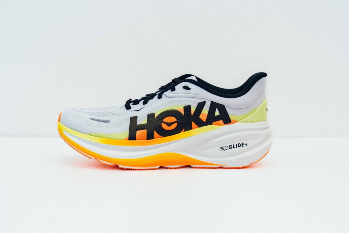 「HOKA新作『CLIFTON PRO』はシューズアドバイザーも太鼓判の走り心地」の画像