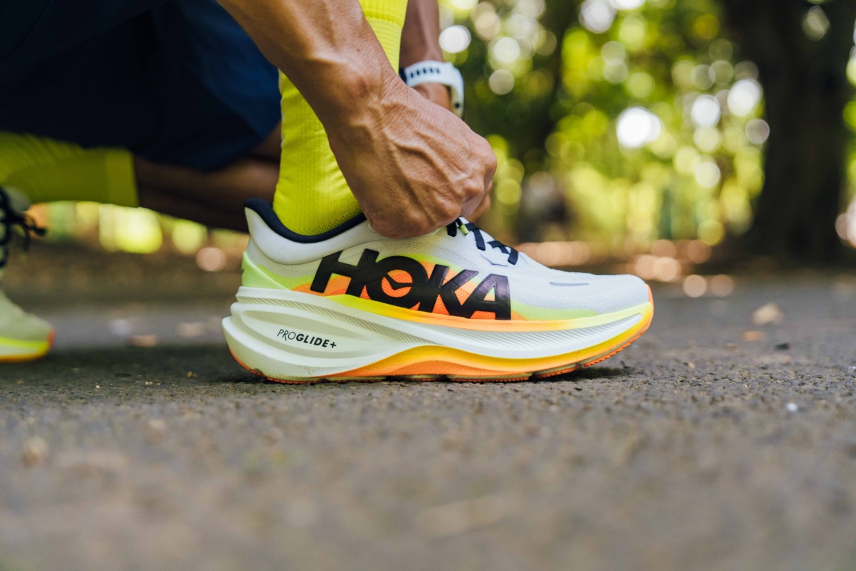 「HOKA新作『CLIFTON PRO』はシューズアドバイザーも太鼓判の走り心地」の画像