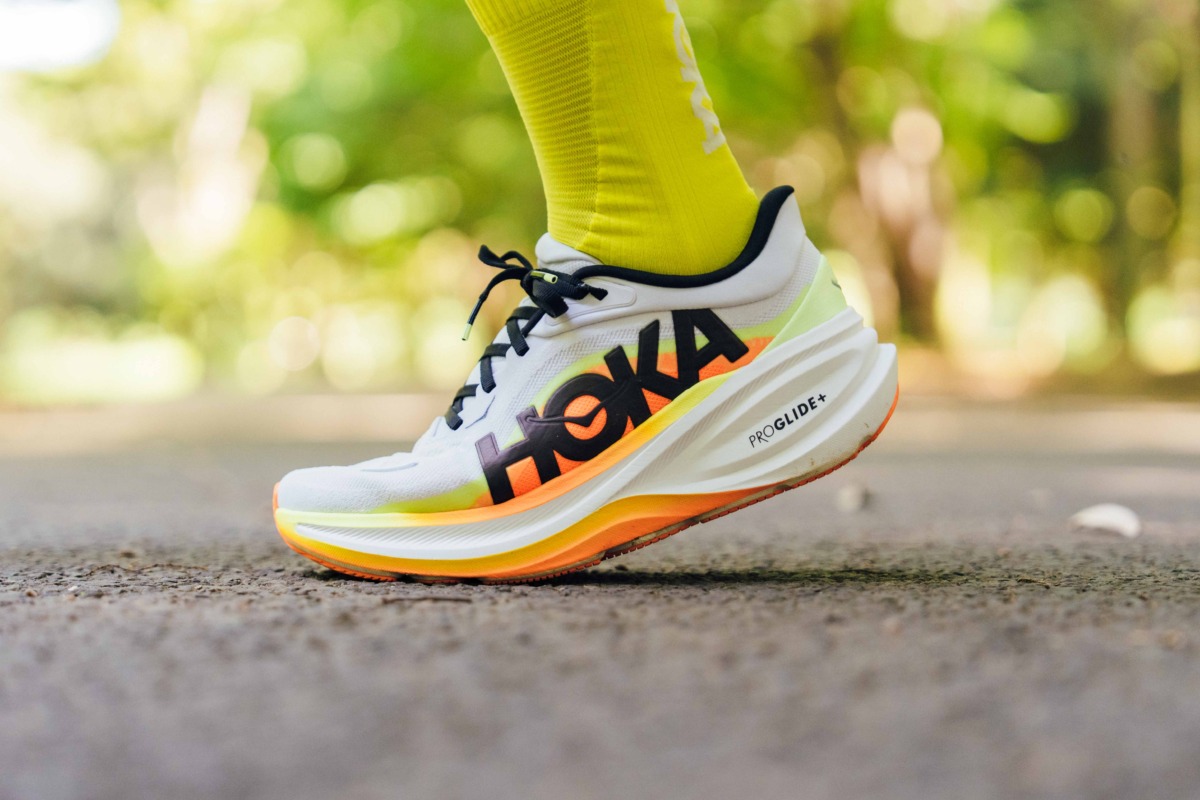 「HOKA新作『CLIFTON PRO』はシューズアドバイザーも太鼓判の走り心地」の画像