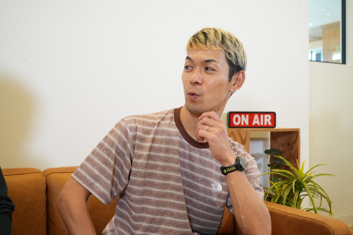 「猛暑の夏こそジムで走る！トレッドミルおすすめシューズ3選と自己ベスト達成のためのトレーニング」の画像
