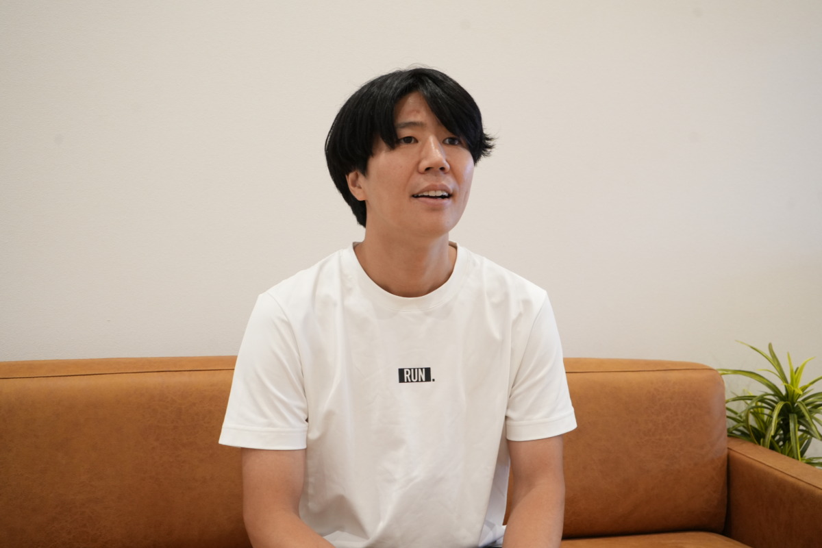 「【ランニングの始め方】シューズ選び、モチベーション維持……芸人ランナー「モシモシ」いけさんが語る5つのポイントとは？」の画像