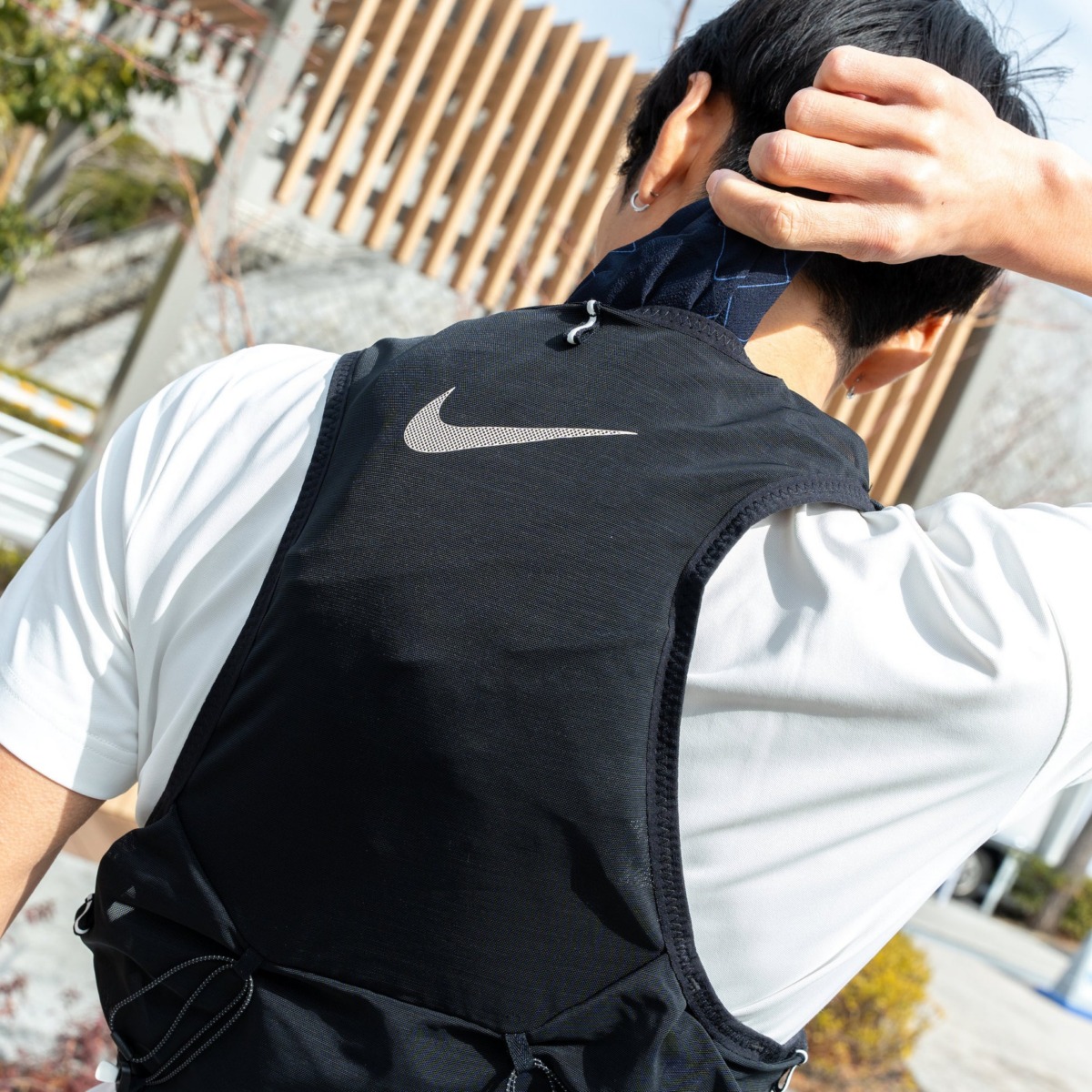 「【初心者必見】ランニングで何を着る？必要なものは？距離別ランニングコーデ｜5km・10km・20〜30km」の画像