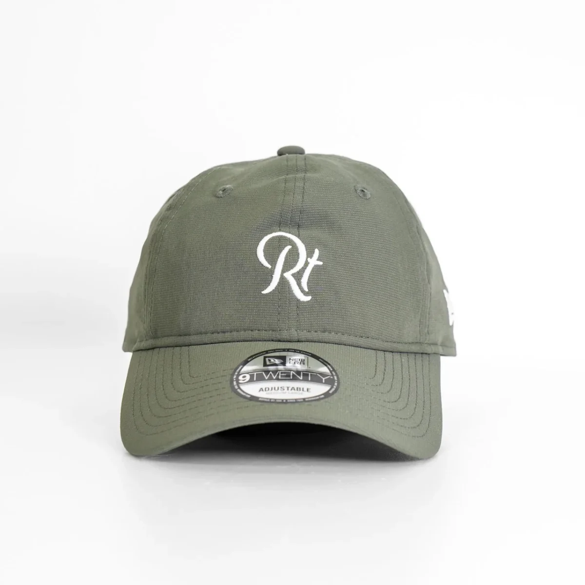 「【new era × Runtrip】走らない日も主役になる。2026秋冬コーデを彩るコラボアイテム」の画像
