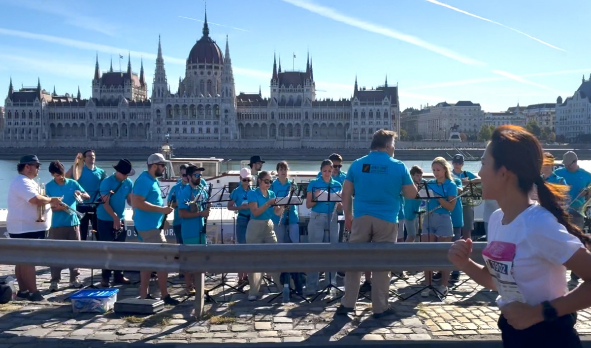 「人生初レースは海外ハーフ。3kmも走れなかった私が、6か月後にブダペストで完走するまで」の画像