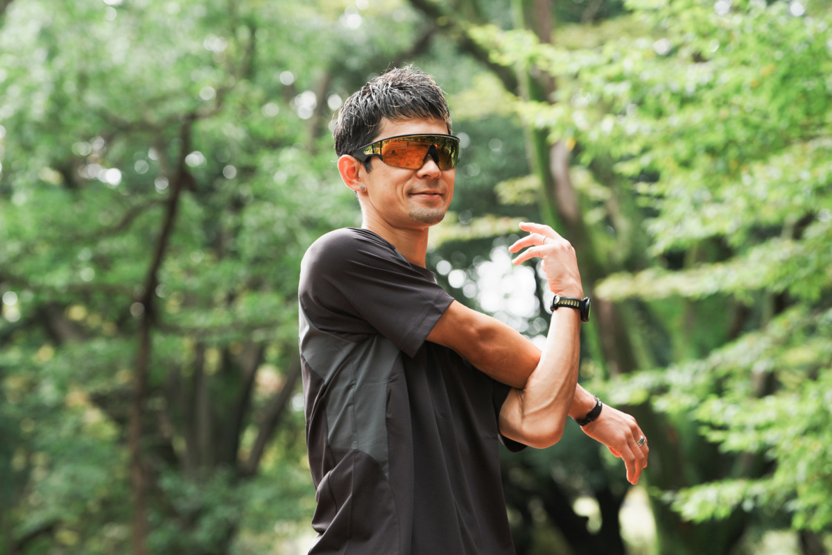「ランニング中の撮る・聴く・確かめるを1台に。最新鋭AIグラス『Oakley Meta Vanguard』で走ってみた」の画像