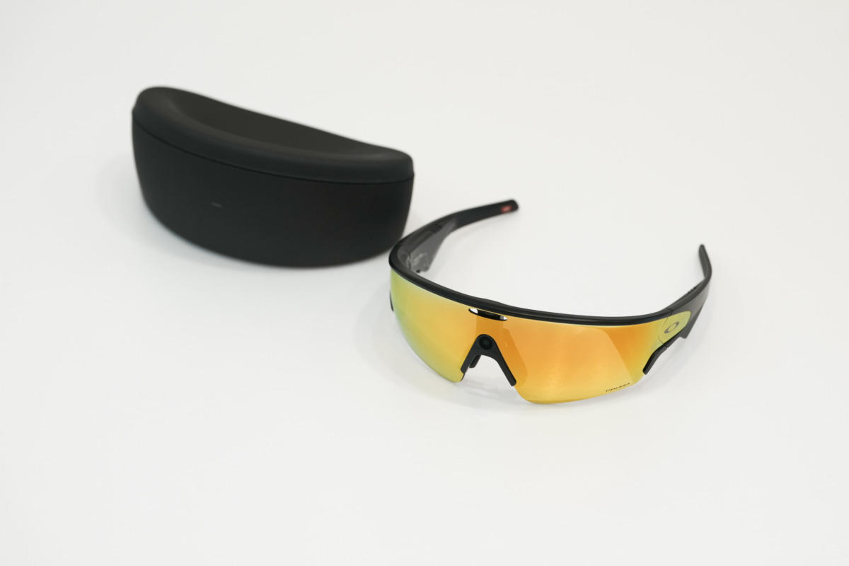 「ランニング中の撮る・聴く・確かめるを1台に。最新鋭AIグラス『Oakley Meta Vanguard』で走ってみた」の画像