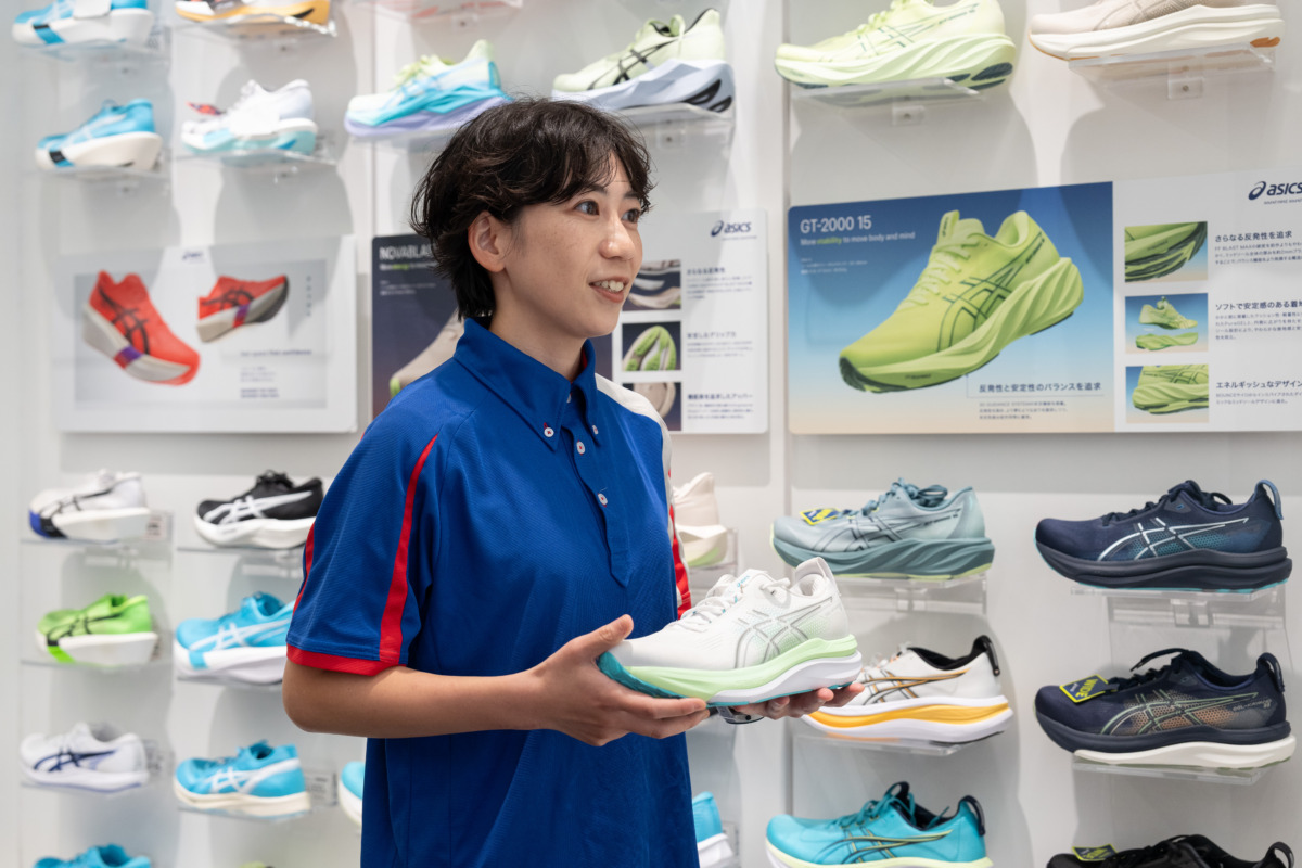 「マラソン完走におすすめのシューズ・アイテムとは？「Victoria名物スポーツナビゲーター！至極の1品」」の画像