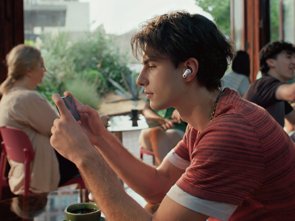 「【ワイヤレスイヤホン】高性能なノイズキャンセリング機能を搭載！新シリーズ『HUAWEI FreeBuds Neo』発売」の画像
